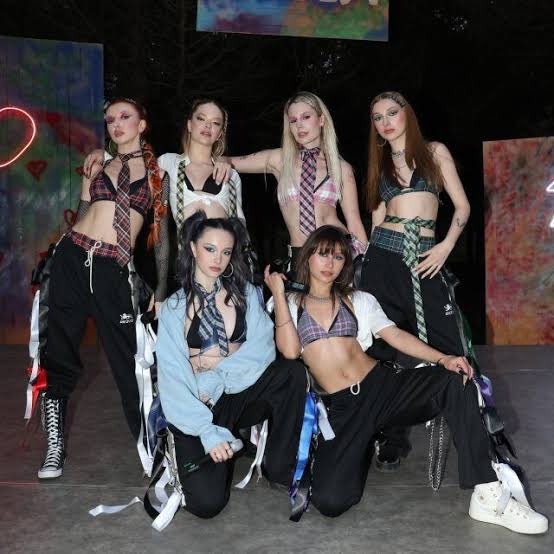 #Manifest grubunu linçleyen badem bıyıklı ve sakallı sübyancıların tarikat ve cemaatlerde çocuk bademlemek için şu an can attıklarına yemin edebilirim ama kanıtlayamam