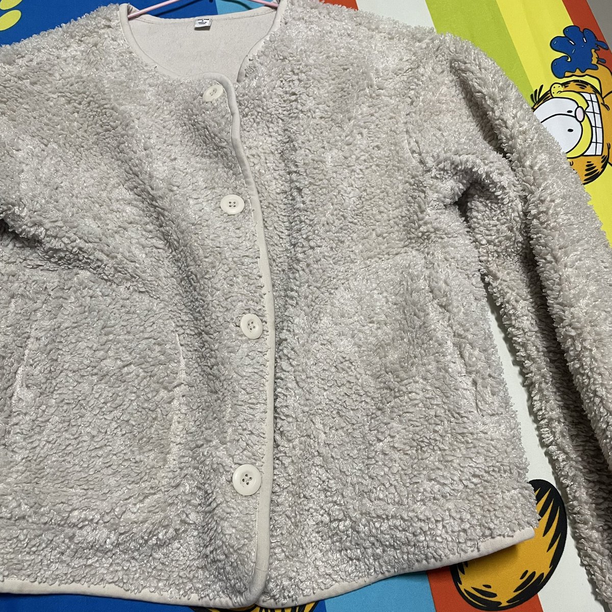 lemonlimelylime's tweet photo. ส่งต่อ Uniqlo size s อก38 
ใส่ไปตปท.เลข1-2หลักได้ค่า 
390 รส #ส่งต่อเสื้อผ้ามือ2 #ส่งต่อcintage #ส่งต่อเสื้อผ้ามือสอง #ส่งต่อเสื้อผ้า #ส่งต่อเสื้อกันหนาว https://t.co/TzGho8C6sP