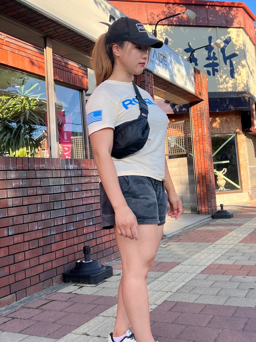 nomupowerlifter's tweet image. ROGUEトレーニングウェア🏋️‍♀️
秋のお出かけにもピッタリのアパレル🍁🍂

力強いイメージのRogueだけど
今回はアイボリーとブルーのTシャツで
キュートに着こなせます💛💙

パッチトラッカーハット
ベーシックTシャツ リラックスフィット
ウィメンズ スウェットショーツ 
ボディーバッグ 

@MBCPOWER