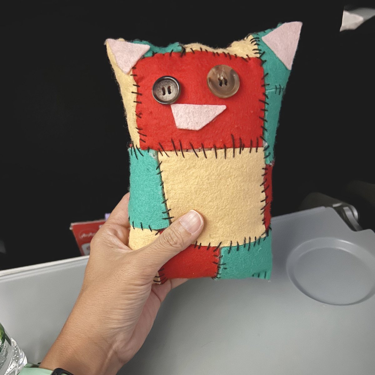 MakikoNanke's tweet image. Another doodle on my flight, Nyangoro, my son’s little friend that he sewed before, and brought along on this trip.😊
#sketch #procreate #practicepracticepractice #nyangoro #makikonankeart #ニャンゴローを描いたよ