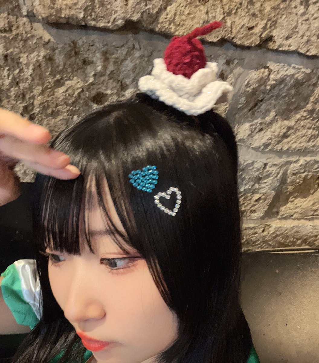 JJJ ～ほのぴとおるち新衣装発表SP～
ありがとうございました🌟
最初のステージは気持ち短かったけど
2回目のステージたっぷり30分！
今回も緑だけどまた違った緑で可愛いでしょ？
きょうもおいしいなたのしいなできてみんなと素敵な時間を過ごせて嬉しかったよー！
明日から平日！あしたもなんとか！