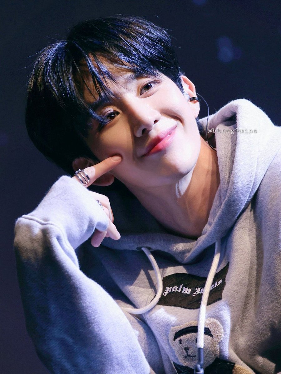 jooya9401's tweet photo. 병주야 많이 많이 보고싶어 https://t.co/Ihz0Zc3UPu
