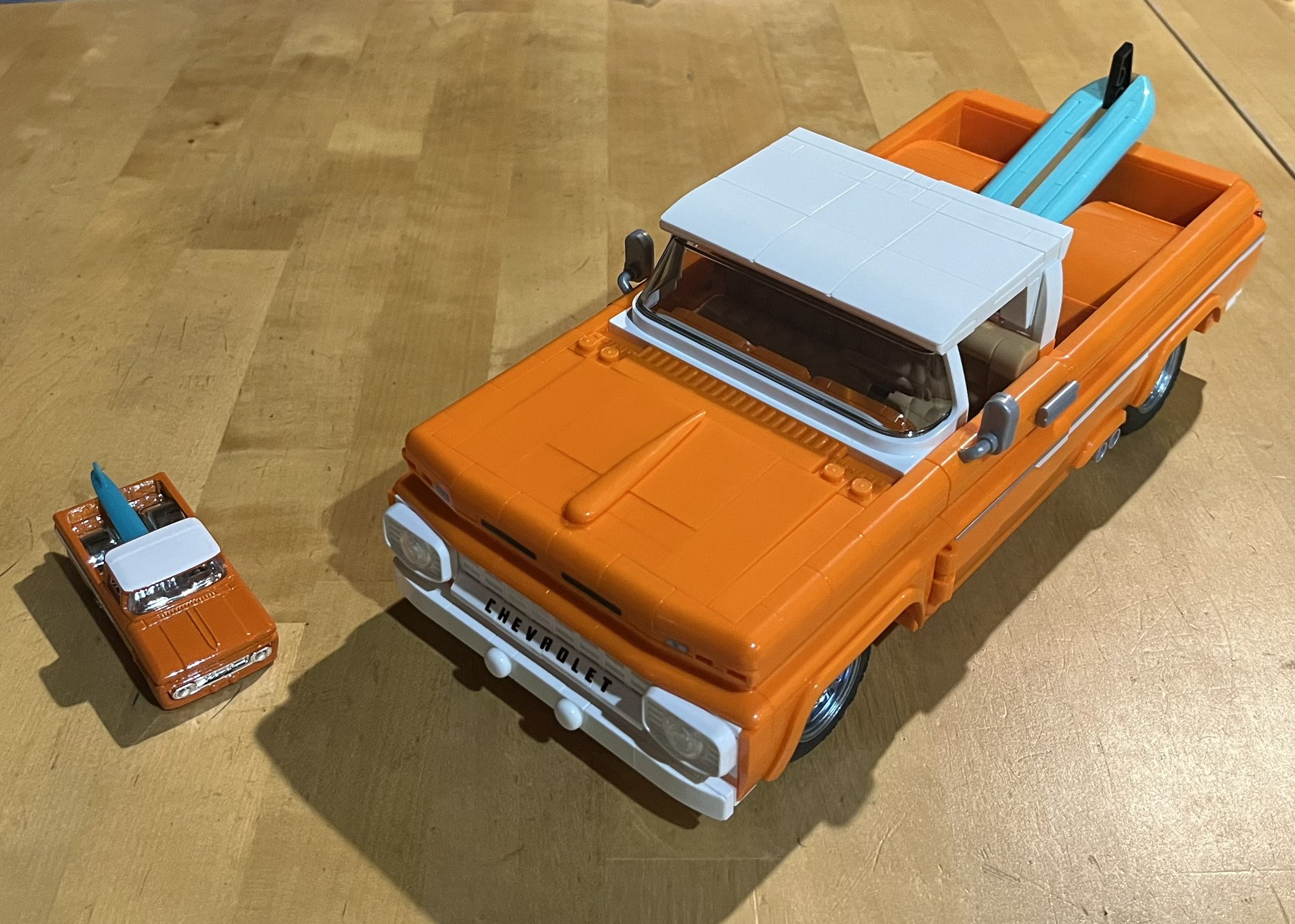 ホットウィール ドンキホーテ限定ブリック '62 シェビー ピックアップ