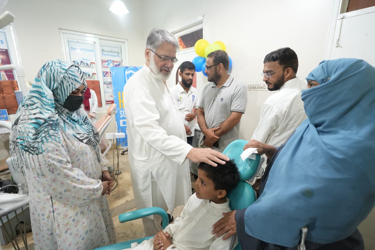 alkhidmatKHI's tweet photo. Annual health screening held at Alkhidmat Hospital Orangi for children under the Orphan Care Program. Free checkups, medicines & treatments ensured for their bright future.
#AlkhidmatHospital #OrphanCareProgram #ChildHealthcare #FreeMedicalCare https://t.co/jxXButdGxW