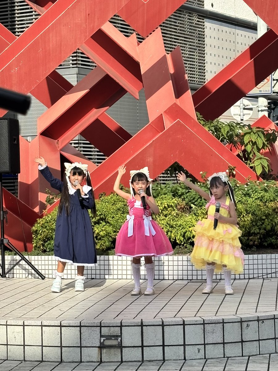 CHURROS_0211's tweet photo. 広島アイドルパート
ありがとうございました♡

新曲披露でした💖
たくさんの声援　ありがとうございました♡
とーっても楽しかったです♡ https://t.co/ZL8kdoYWAv
