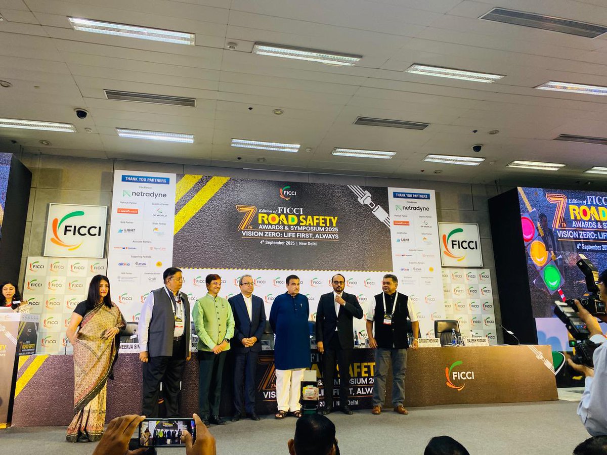 kapilbhat20's tweet photo. Honoured to represent @IndianOilcl @iocl_delhi at the 7th FICCI Road Safety Awards &amp; Symposium 2025. Spoke on the Role of Corporates in Road Safety—from safe logistics to quality bitumen &amp; driver welfare. Thank you @ficci_india. 🚦 #RoadSafety https://t.co/MJ80haG5sA