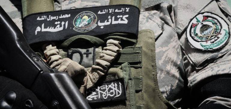 "لَن يبرحَ هذا الدّين قائمًا يُقاتِلُ عليهِ عِصابةٌ منَ المُسلمينَ حّتى تقومَ السّاعَة" ﷺ
•| رواهُ مُسلِم