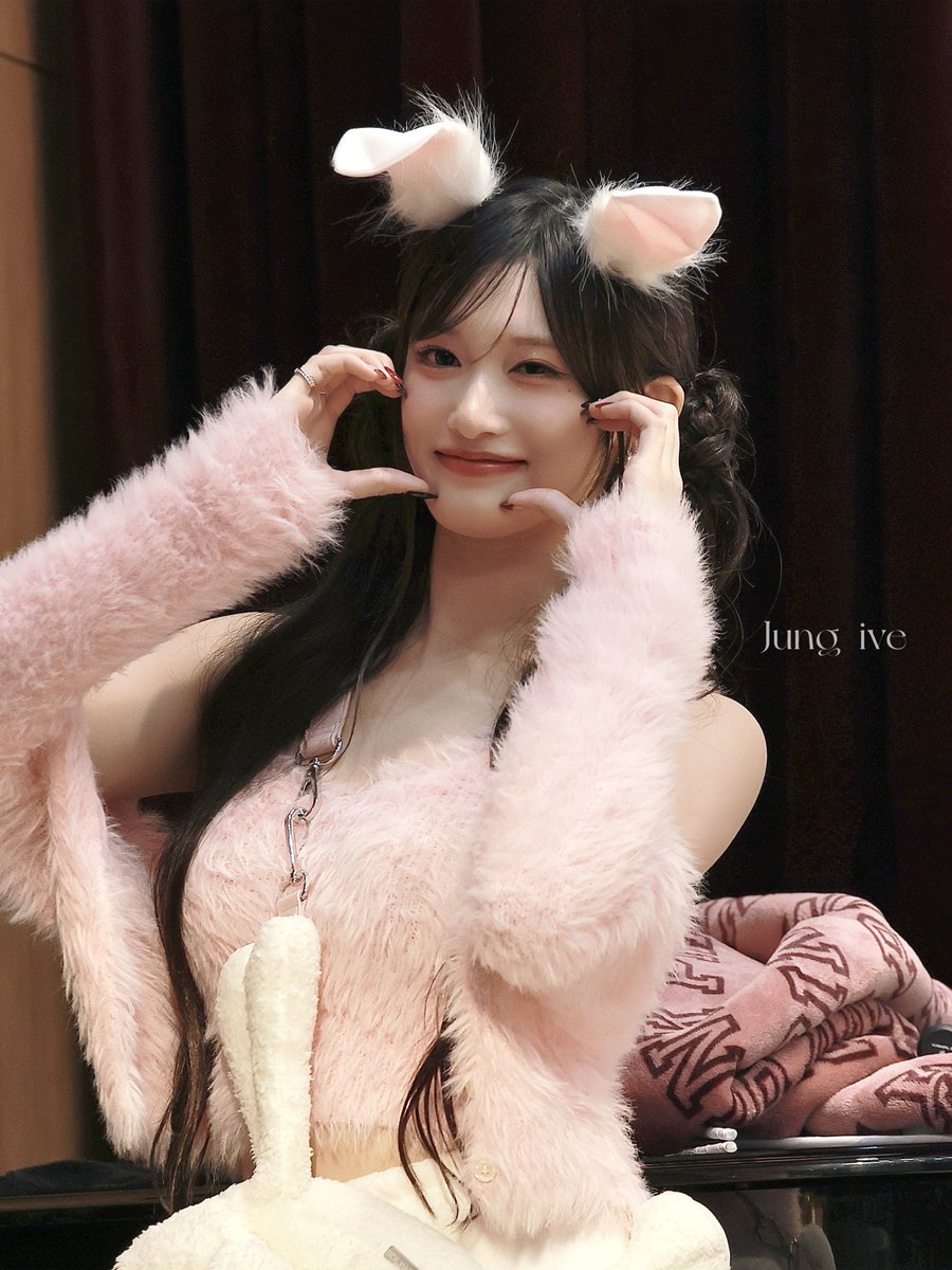 「250907 」아이브 미팬

토끼 귀여미🐰💞(๑° ꒳ °๑)

#IVE #아이브
 #LEESEO #이서 #イソ
 #アイヴ #이현서