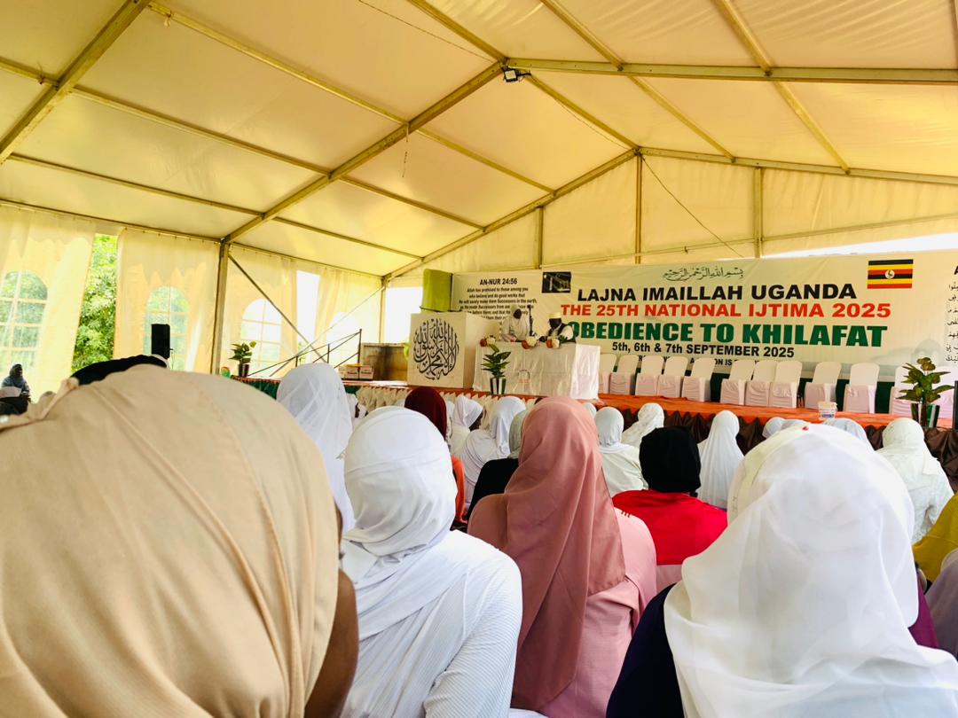 AhmadiyyaUg's tweet photo. Maulana Muhammad Ali Kaire, Amir &amp; Missionary incharge Uganda, presiding over Lajna Ima'illah &amp; #Ahmadiyya Muslims Youth Association (AMYA) Ijtima at both #Rabwah Farm, Kiboga &amp; Tarbiyyat Centre, Seeta, Mukono. https://t.co/oOubYomOyG