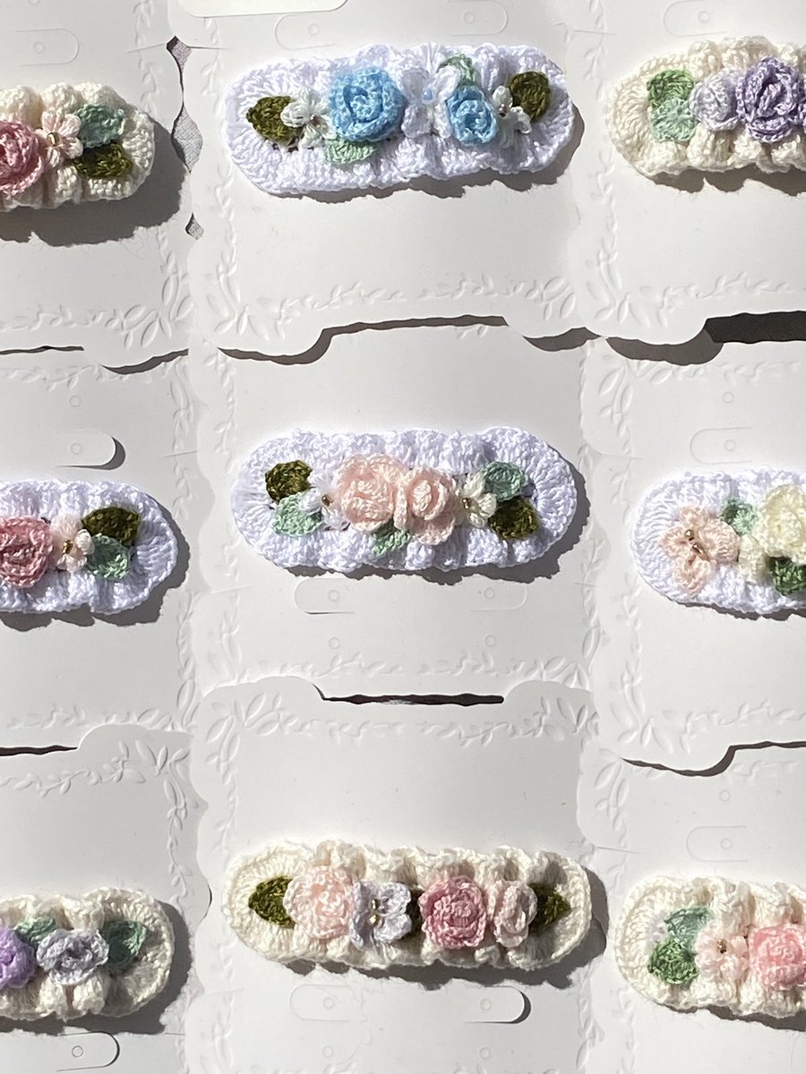 Mom0_s3's tweet photo. ・*:.藝祭アトマで刺繍糸で編み上げたアクセサリーを出したよ°・*:.

私のブースは確実にかわいい女の子ホイホイでした！✿︎みんなにアホほど褒めていただいて幸せﾀﾞｧ~~ﾜｧ~ https://t.co/jUNCde4Dlk