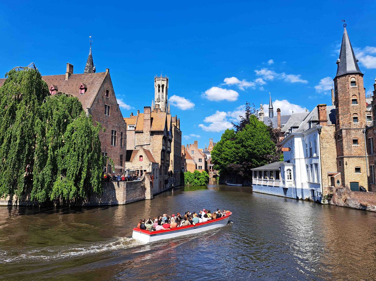 UnDestino_emm's tweet photo. 🔵Ruta por Bélgica 🇧🇪 en tren🚆🔵

❓¿Buscas qué ver en Bélgica en 4 días? 

ℹ️ Te contamos nuestra experiencia, durante 4 días disfrutando de Bélgica y moviéndonos en tren. 

🏙️Visitamos Bruselas, Gante, Brujas, Amberes y Malinas.

🔗https://t.co/p2cL9PPTfI https://t.co/IaBBlSAaMR