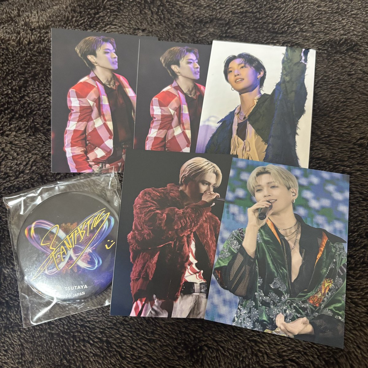 meandlight's tweet photo. FANTASTICS  BUTTERFLY EFFECT TSUTAYA コラボカフェ フォトカ ファンタ 交換

【譲】世界 佐藤大樹 澤本夏輝 瀬口黎弥 堀夏喜 木村慧人 八木勇征(1:1不可)

【求】木村慧人🟩🟦 中島颯太🟥
堀夏喜🟥
缶バッジ:木村慧人 堀夏喜

一部買取、複数:1🙆‍♀️
9/10渋谷9/23.24代々木>郵送
お声がけお願い致します https://t.co/ep0w2JxqNq