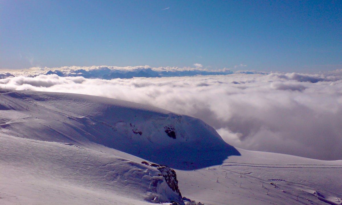 Cervinia, Italy • 31 October–2 November

Introducing the IASI Alpine Summit: educator selection and training alongside member days on snow — ski, train (for ‘free’), and connect with the community.

Full programme and accommodation details will land by email next week!