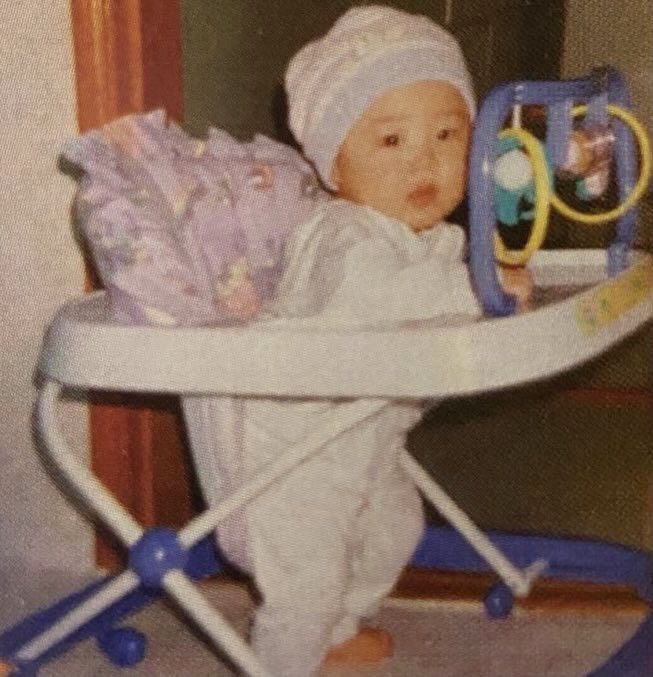 jimin was literally the cutest baby in the world 😭 look at this little face