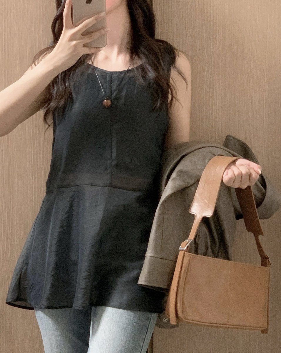 ＃광고┊＃RT이벤트 1분께 [모어라운드 가디건]을 보내드립니다.ᐟ🪴 *9/12 당발 
⠀ 
📢 올 가을 아웃핏 추구미 타래 제출하러 왔어요.ᐟ🍁
⠀ 
직잭 FW 신상 드롭 77% 쿠폰 뽑기 이벤트 공유하고 무제한으로 쿠폰 뽑아보세요.ᐟ 서로 품앗이 해주는 방법 추천💥 s.zigzag.kr/UhNF7cWZrd