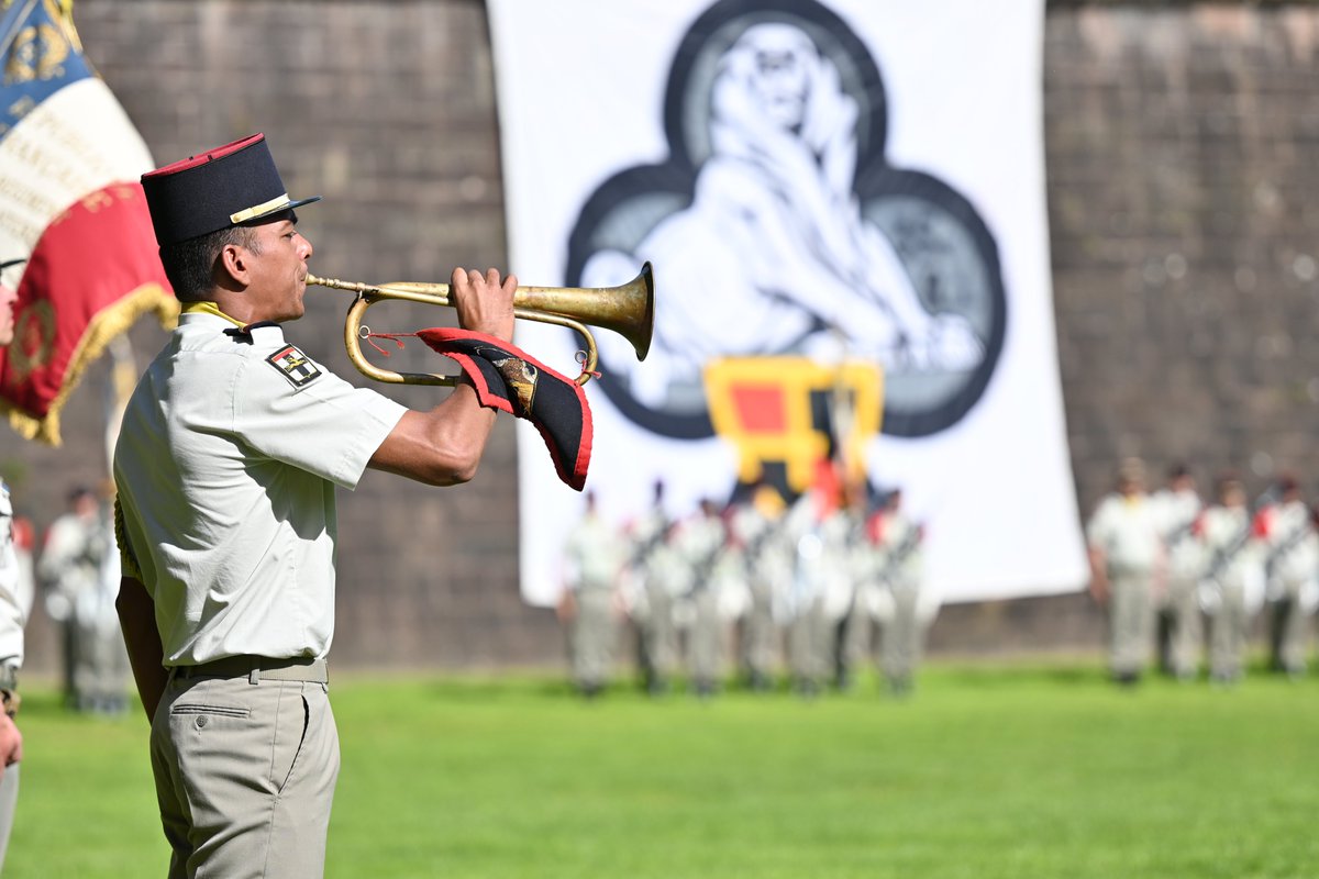 Image de Préfet du Territoire de Belfort - [Honneur à l'infanterie de ligne !]
Alain Charrier, préfet du Territoire de Belfort a participé à la
