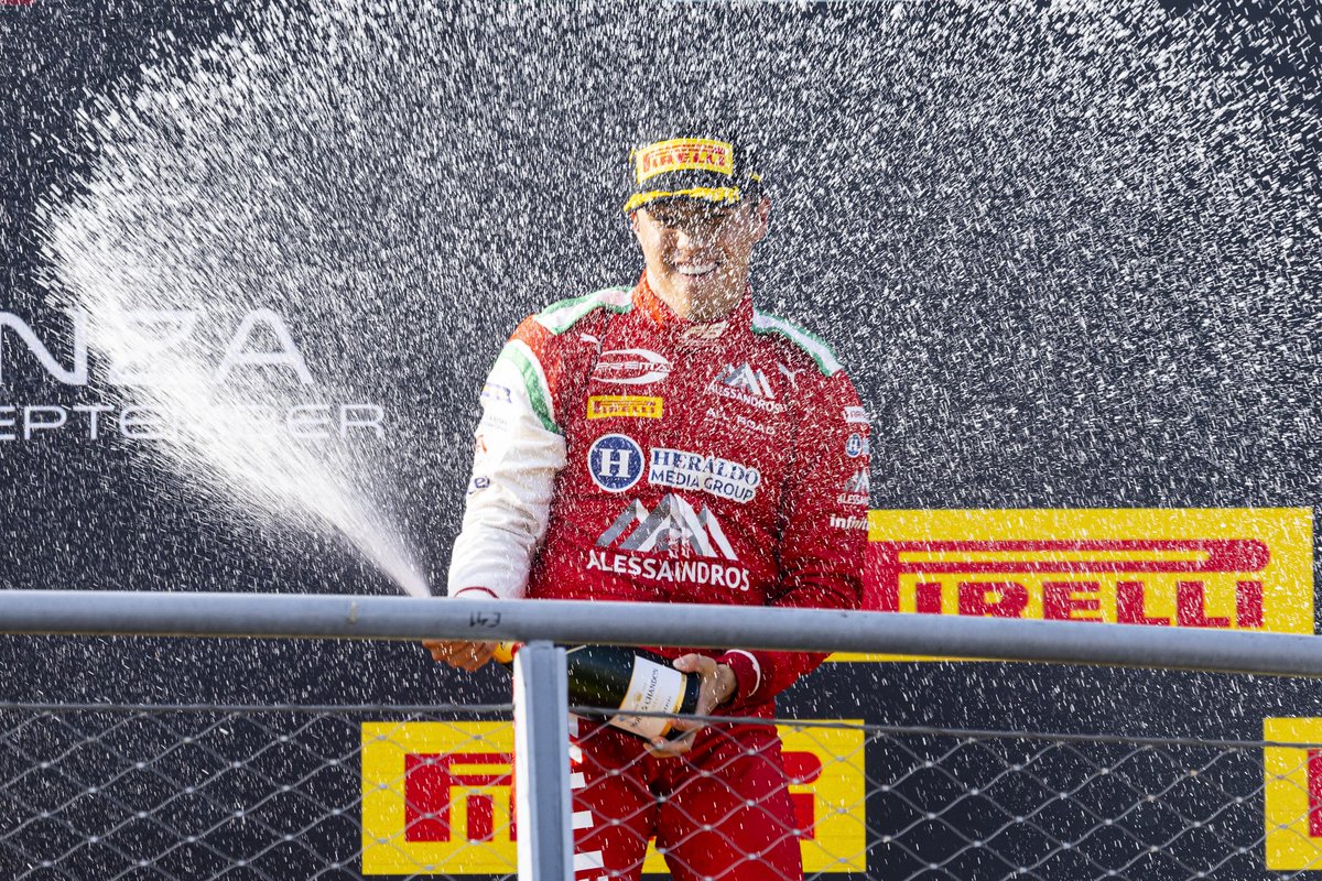 Noel Leon (@noel_leon19) on Twitter photo P3 at Monzaaaa 🇮🇹 grazie @prema_team ♥️👊🏽
🧠Im back♥️ muchas gracias a todos los que fueron parte de este proceso para estar de vuelta fue una temporada muy difícil en muchos aspectos pero era muy importante cerrar fuerte y estar listo para lo que venga 👊🏽🧠💪🏽. P3 at Monzaaaa 🇮🇹 grazie @prema_team ♥️👊🏽
🧠Im back♥️ muchas gracias a todos los que fueron parte de este proceso para estar de vuelta fue una temporada muy difícil en muchos aspectos pero era muy importante cerrar fuerte y estar listo para lo que venga 👊🏽🧠💪🏽.