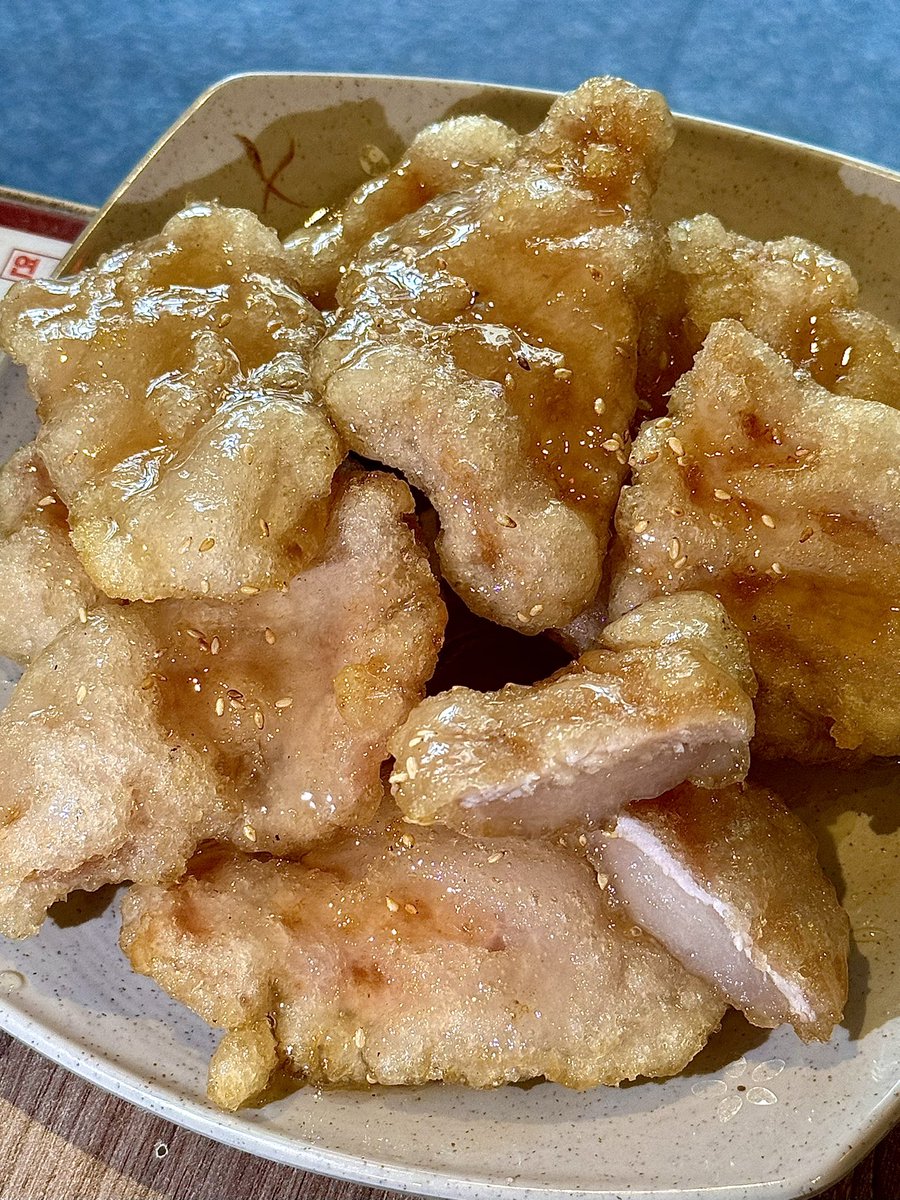 이가네양꼬치 등심꼬치도 맛있는데 꿔바로우가 ㄹㅇ쫀득 바삭하고 존맛