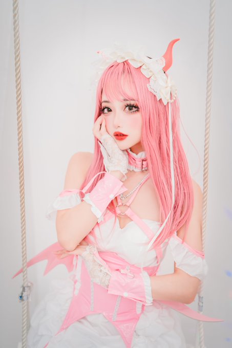 Twitterのコスプレ画像33