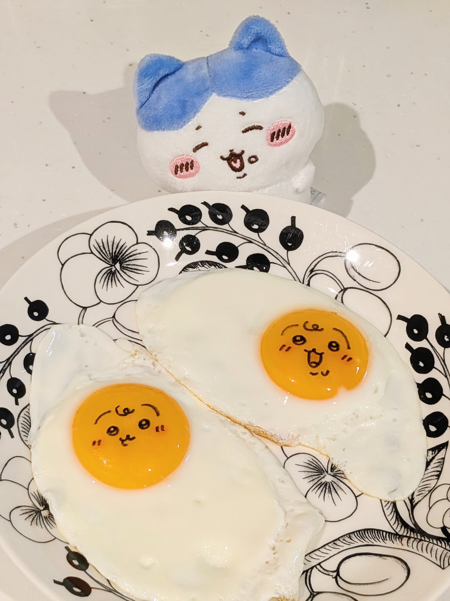 卵焼きの絵を描きましたぜひ買ってみてください！結構可愛い笑笑笑 おし on X: 