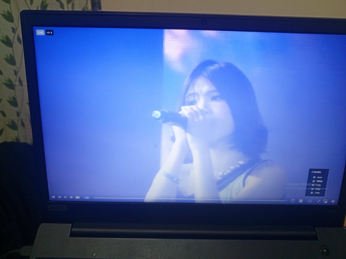 LVCYA_'s tweet image. Bakit kasi sa Baguio ako nag college, attendance check dyan sa mga live viewers !!! 

#KAIAatMPX2025 
#KAIA
#KAIA_ANGELA