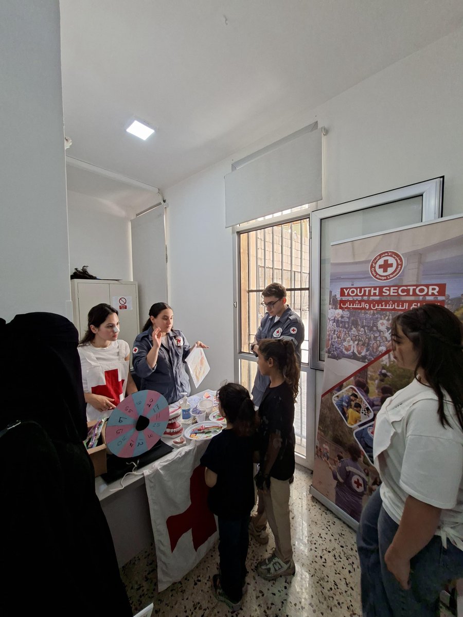 الرعاية الصحية الوقائية والعلاجية للأطفال أساسية، وخاصة لما بتتعلق بالتلقيح والاكتشاف المبكر للأمراض .
ولأنو هدفنا نوصل لأكبر عدد ممكن ونفيد أكتر عدد من الأطفال في مجتمعنا ، اطلقنا بدعم من وزارة الصحة العامة وبالتعاون مع Lebanese Pediatrics Interest Group، الصليب الأحمر اللبناني،