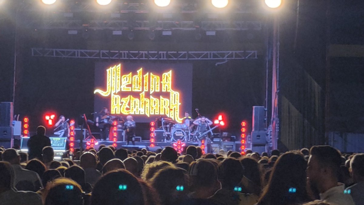 Inolvidable
<a href="/MedinaAzahara_/">Medina Azahara Ofic.</a>