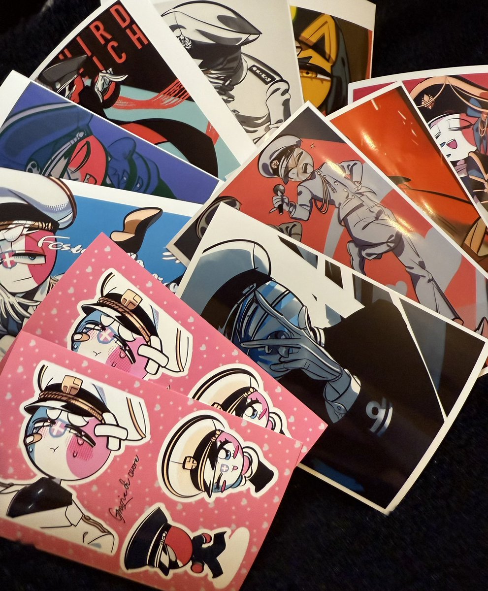 メンション失礼致します‼️
やさ子様(<a href="/Docosa_hx_chan/">やㄜ子🐣🐣</a> )のネップリさせて頂きました♡♡
ツヤっとパキッとしていて思わず見蕩れてしまう絵柄でコンプできて大変幸せです💖💖
シール版も印刷したのでしっかりペタペタさせていただきます🙇‍♀️💗ありがとうございます！