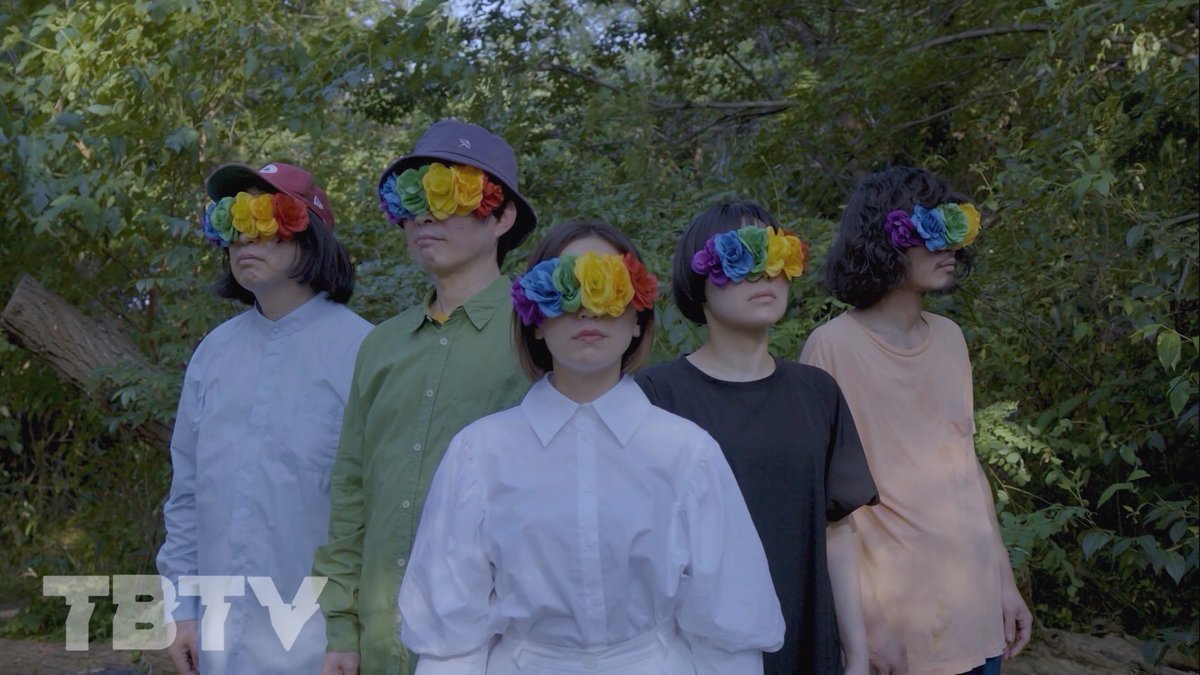 TheBrokenTV's tweet photo. 9/23新高円寺MUSIRA StudioのThe Broken TVワンマンショウで発売される「Late Summer EP」から、リード曲
「ゆらり〜オバケだよの巻〜」
MVがいよいよ公開です！

監督 いろハモニカ
撮影 イッチイ
出演 安藤未知

https://t.co/aTkx7tDOIx

安藤未知さん振付のオバケダンスでみんなでゆらゆら〜👻👻👻 https://t.co/dbQ0PYxfQA