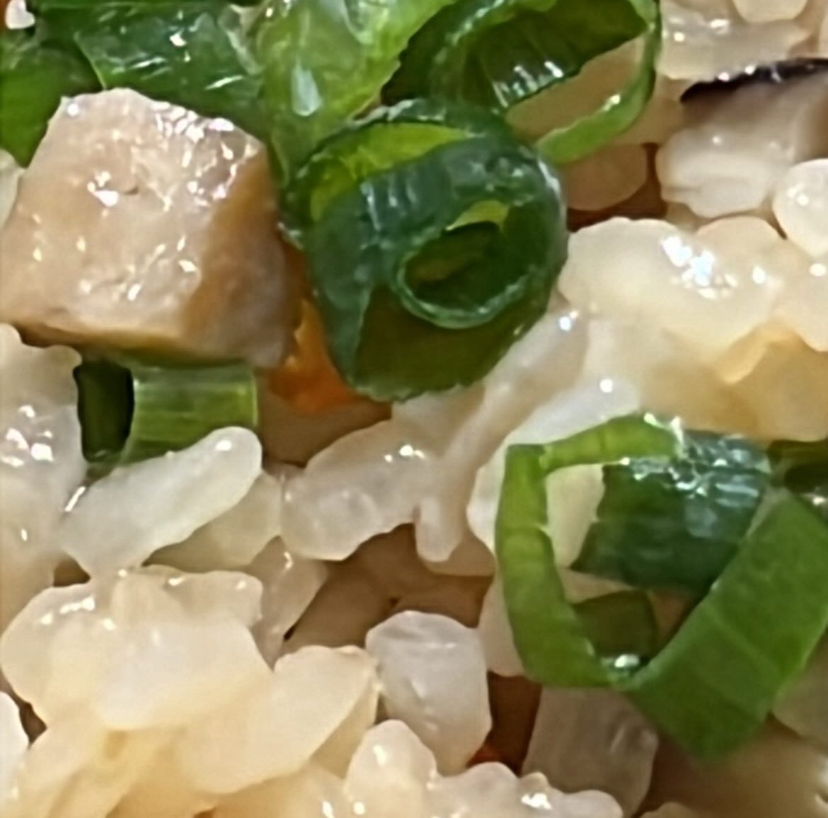 tbt_human's tweet photo. 沖縄県民ならすぐ分かる料理 https://t.co/RiCKwBL48v
