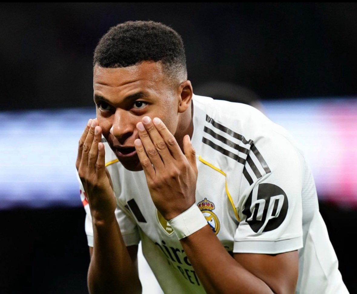 FabrizioRomano's tweet photo. 🏆🤍 Mbappé on Champions League winner: “I always say Real Madrid”.

“There are many good teams in Europe, we saw it last year with the new format. This year will be even better”, told BILD. https://t.co/0gbAJEk8JA
