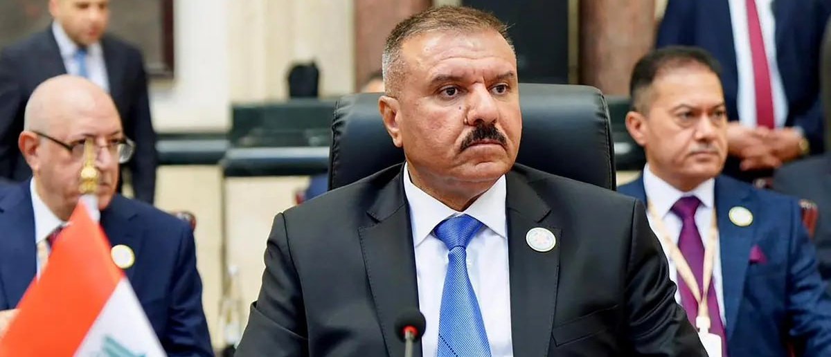 وزير الداخلية العراقي عبد الأمير الشمري: 

- أنعي إليكم استشهاد أربعة من الشرطة الاتحادية، ضابطين ومنتسبين، وإصابة تسعة من منتسبينا، جراء الاعتداء الغادر الذي استهدف قوة من الشرطة الاتحادية أثناء تأدية واجبها في منطقة السعادة شرقي العاصمة بغداد خلال فض نزاع عشائري مسلح 

-