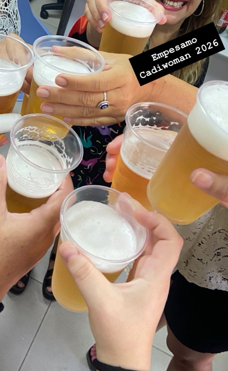 Las Cadiwoman comenzamos con un nuevo carnaval. Con muchas ganas y con ilusiones nuevas. Carnaval 2026… allá vamos!🥳

#carnavaldecadiz #cadiwoman #chirigota #carnavalfeminista #carnaval2026