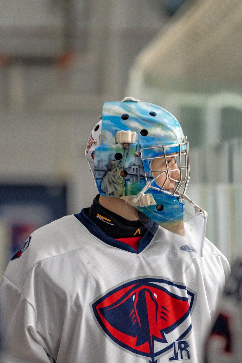 Islesfan303's tweet photo. So proud of this guy.  Playing up this season at age 16 with 18u AA.  He's worked so hard for 6 seasons to get here.  Let's Go Rays!

Photo credit: Julie Taylor Instagram@frozen_biscuit_photoraphy
#proudgoaliedad
#southcarolinajuniorstingrays https://t.co/PkJ4QAJKt3