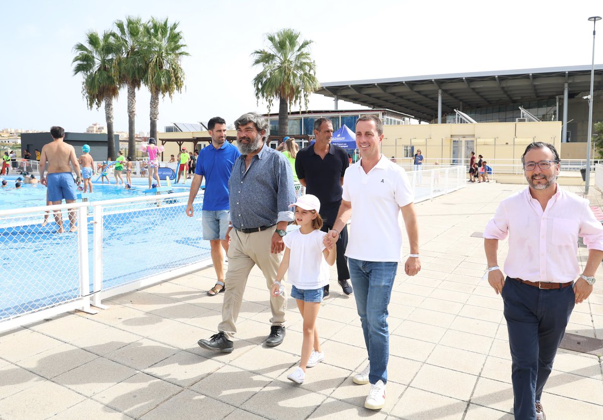 Llorenç Galmés (@ll_galmes) on Twitter photo Donam el sus al programa de la Diada de Mallorca amb una gran jornada esportiva i familiar al Poliesportiu de Sant Ferran. Més de 500 participants han gaudit de diferents activitats al llarg de tot el matí.
Des del <a href="/ConselldeMca/">Consell de Mallorca</a> continuam apostant per un esport obert a tothom, Donam el sus al programa de la Diada de Mallorca amb una gran jornada esportiva i familiar al Poliesportiu de Sant Ferran. Més de 500 participants han gaudit de diferents activitats al llarg de tot el matí.
Des del <a href="/ConselldeMca/">Consell de Mallorca</a> continuam apostant per un esport obert a tothom,
