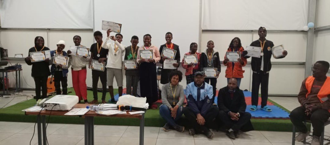 now_yfcafrica's tweet image. 80 teenagers gathered for #YFCAngola&apos;s #NationalSummerCamp, ‘Deep Okupongoloka’ - #profoundtransformation. The #highlight? 50 teens gave their lives to #Jesus and joined the #discipleship course. Even more, each one #renewed their #vow to #remainpure until #marriage #YFCAfrica