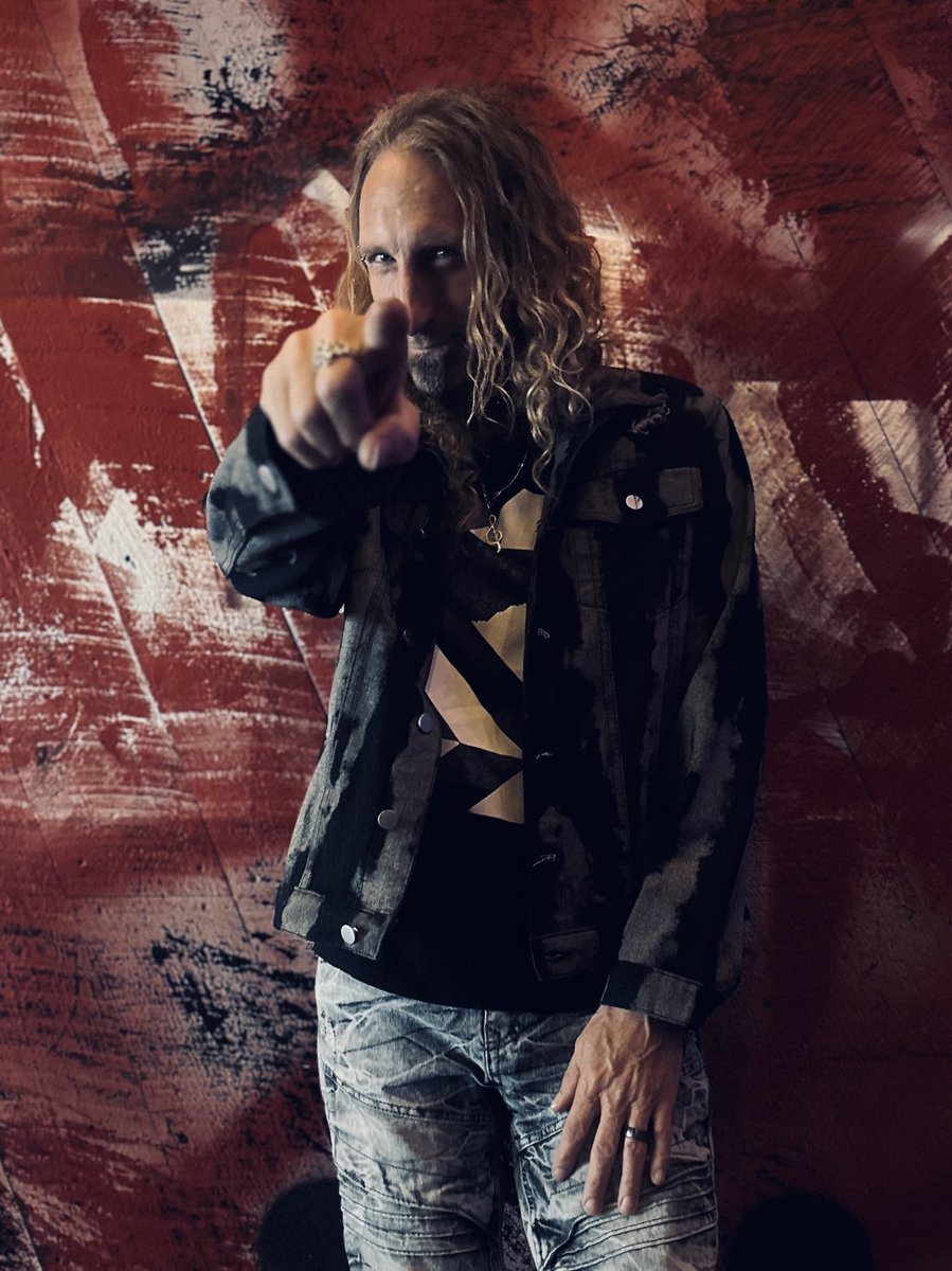 What’s up friends I miss you!   Lets me see the ❤️ Exciting stuff brewing with FRACTURED and ⁦<a href="/Irongaterecords/">IGR</a>⁩  can’t wait to take you on this ride with us