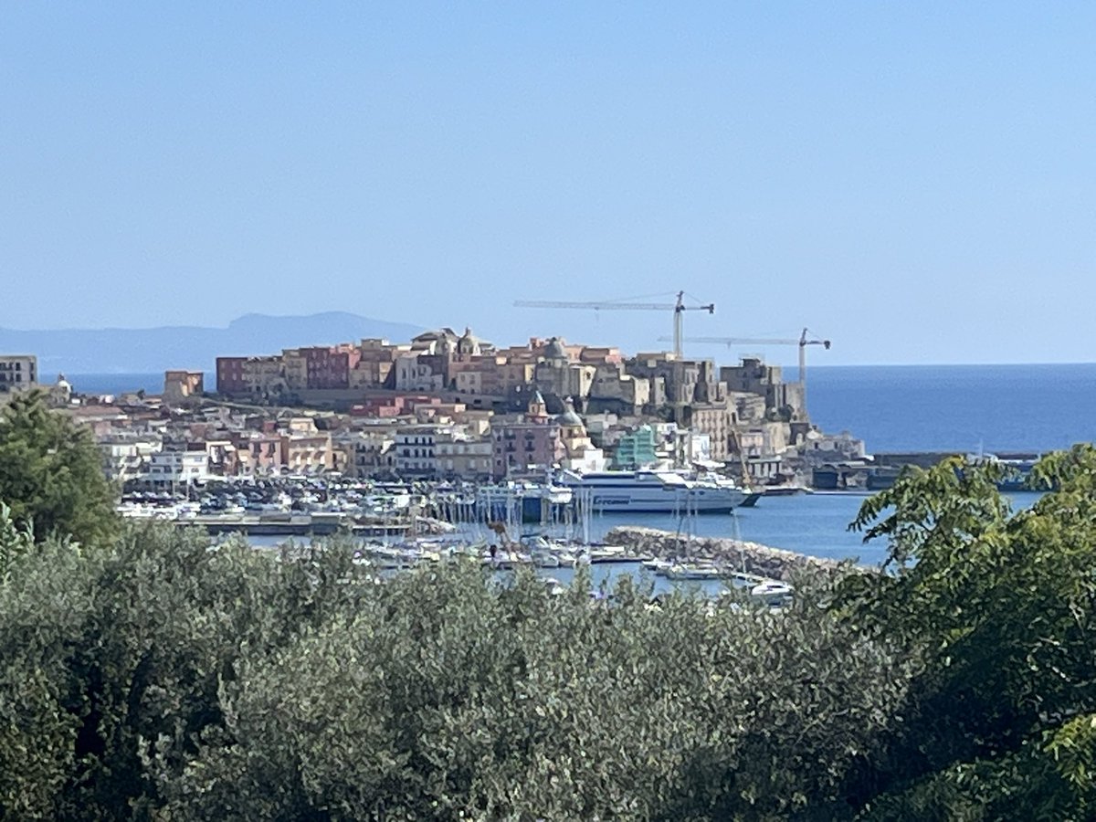 Caffè’ sul Golfo…Pozzuoli (Napoli)