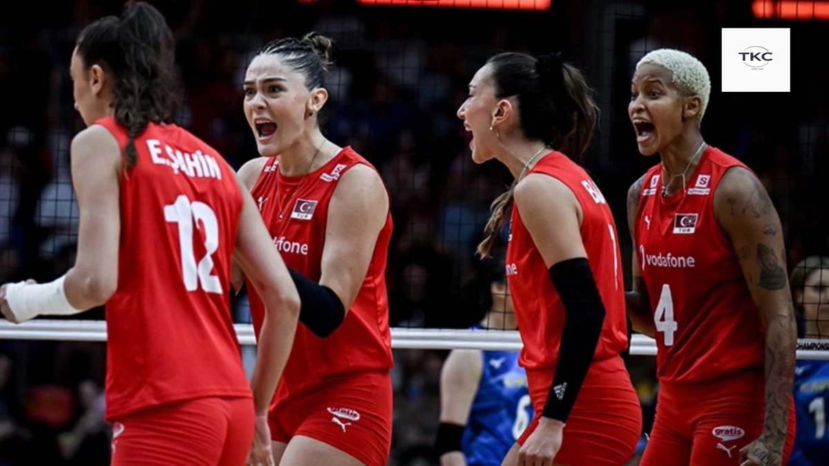 tkcspor's tweet photo. 💢 Filenin sultanları maçı bırakmıyor
🏐 3. Seti alarak TÜRKİYE-2 ——İTALYA-2
🏐 Bu seti alıp finale gidiyoruz 🇹🇷 🇹🇷 🇹🇷
Canlı yayın link 👇
https://t.co/RKS7EQHyf1
#FileninSultanları #vargass #EbrarKarakurt https://t.co/XZc3tjx7Pu