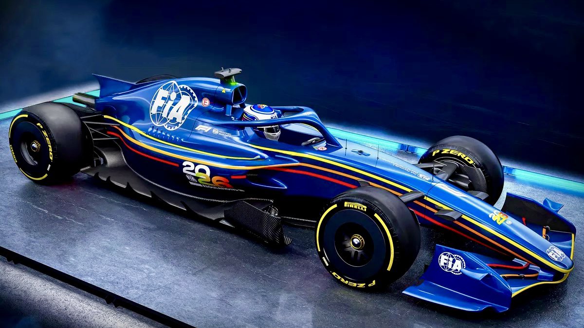 According to Jacques Villeneuve, races will become more exciting without mirrors. Given the wing settings at Monza, we could easily do without a rear wing too. With less weight, we'll go even faster. Let’s fucking do it!

#ItalianGP 🇮🇹 #F1