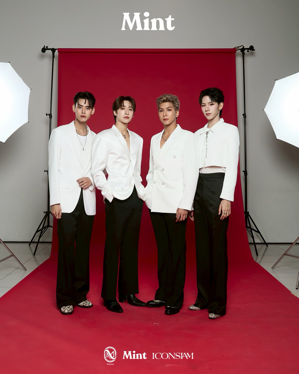 mintmag_th's tweet photo. #PERSES_TH  at #MchoiceMintAwards2025 Carpet 💚

#MchoiceMintAwards2025
#MchoiceMintatICONSIAM 
#MchoiceTH 
#MintAwards2025 
#MintMagTH https://t.co/dZBZYlw3I6