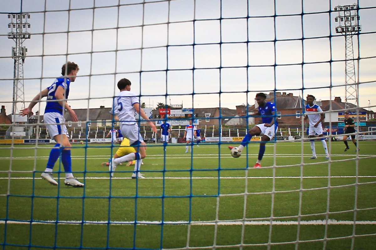 Queen of the South tweet media