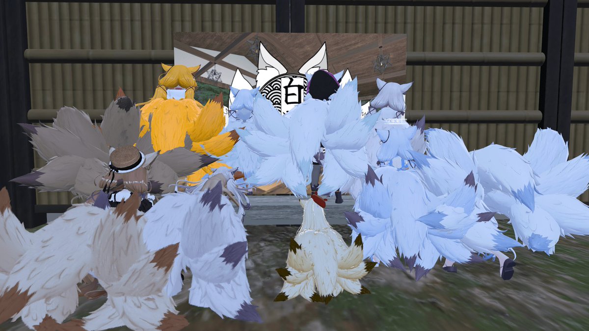 今日もいつもの白狐庵へ！
今回は30分過ぎくらいから参加したのですが、温かく迎え入れてくれてあったけぇ…ってなりました🙂‍↕️
ちょっとの時間でもまったり出来る白狐庵は最高！！😆👍
#白狐庵