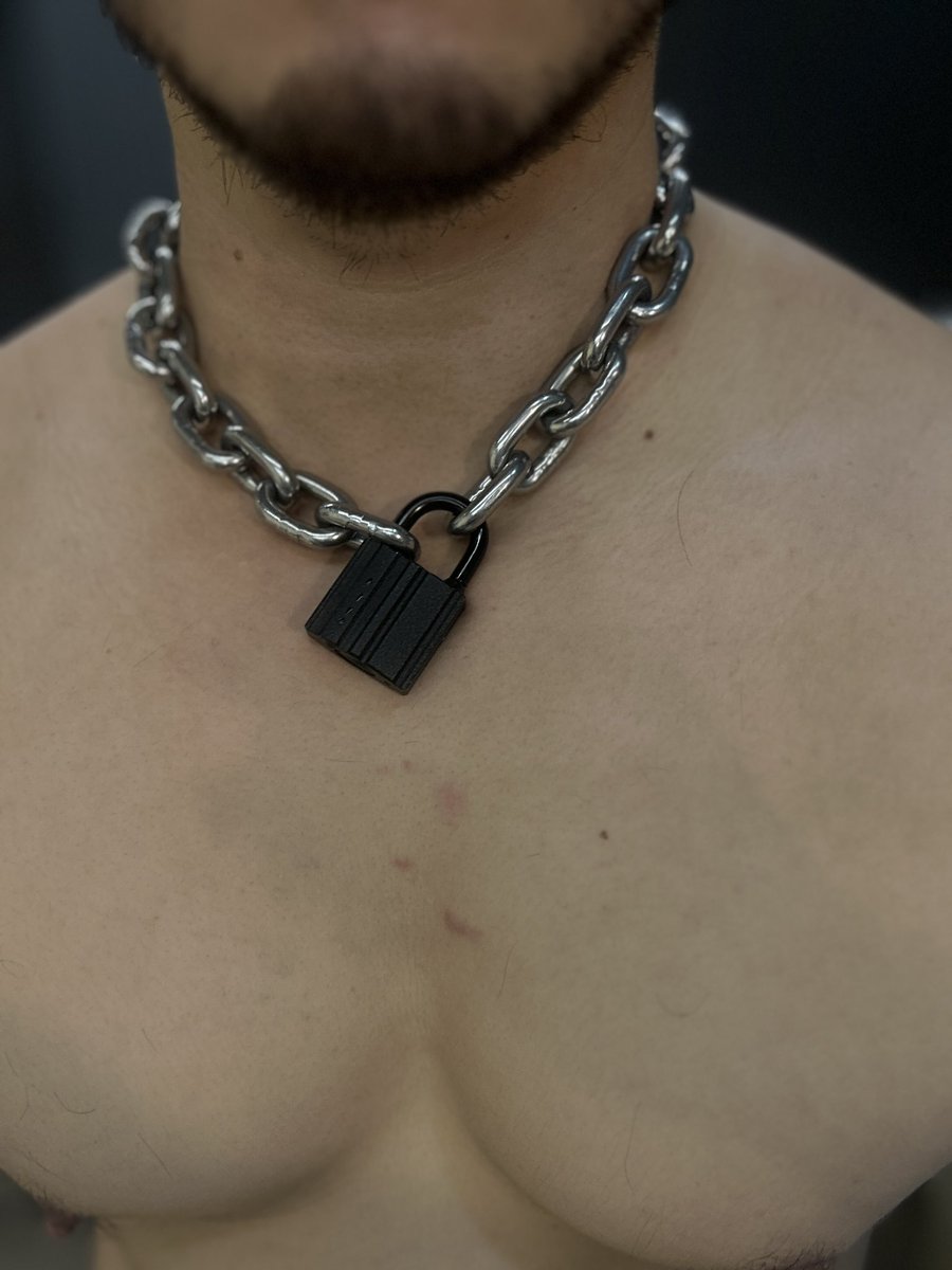 暴力熊腿 tweet media