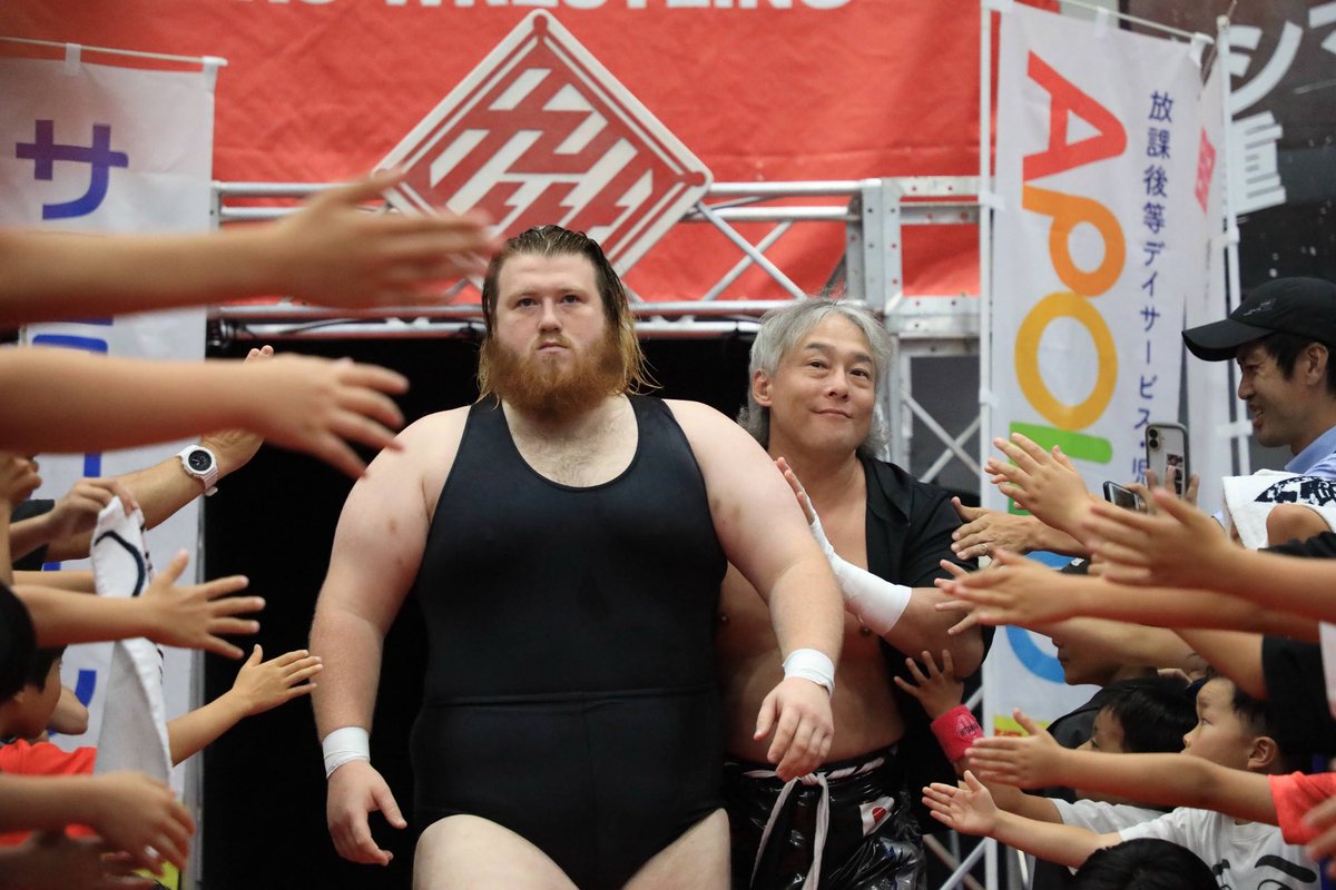 LiamJonesWres's tweet photo. 🥹Today marked my last match in Japan.. for now 🇯🇵🖤

It’s been an honour to work with @kyushupro_new and their roster!

Two more weeks of training at the dojo before I fly home ✈️ 🇬🇧 

Excited to keep the momentum rolling.
My UK diary is open! https://t.co/EmGrGUUqz4