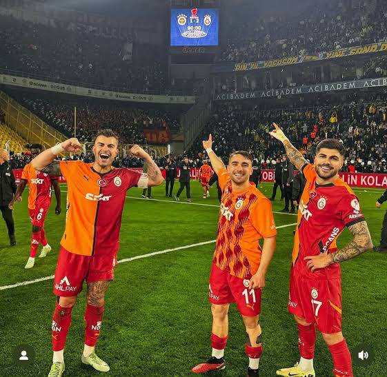 Bu akşam seviye tespit maçı özellikle apo ve eren açısından şampiyonlar liginde yaşayacağımız olası senaryoları göreceğiz .