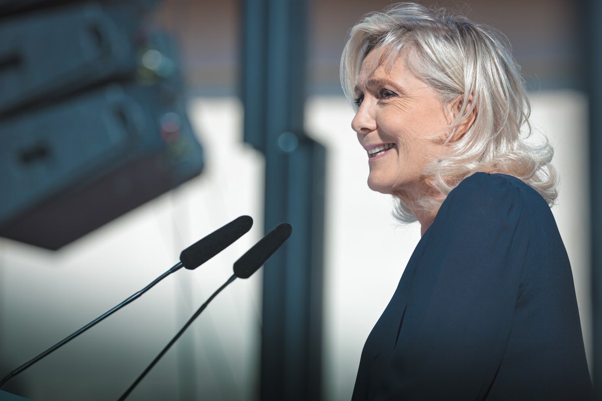 Marine Le Pen tweet media