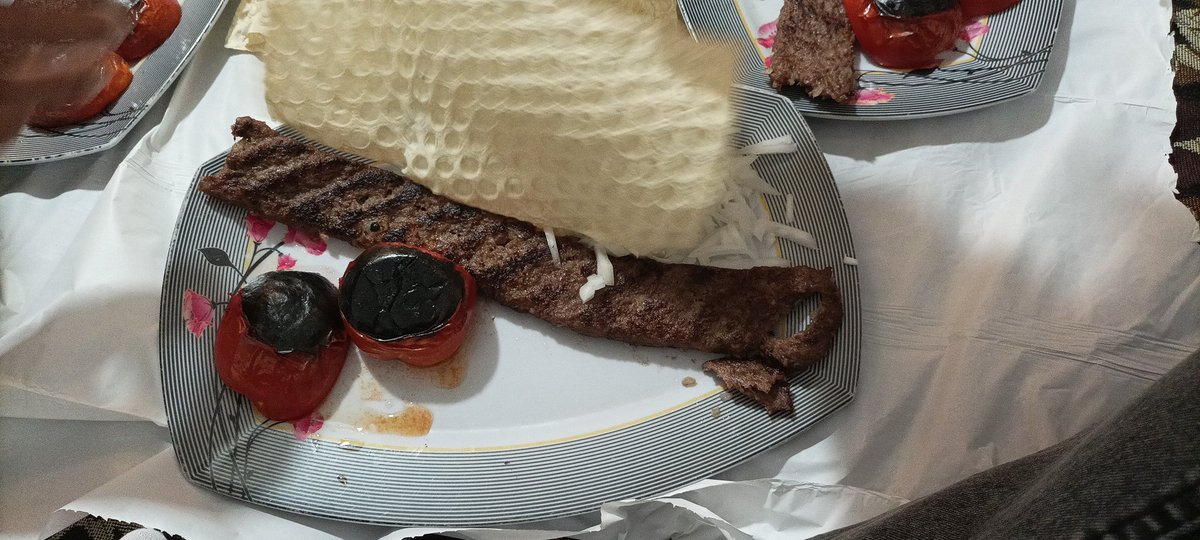 غذای سالم و سنتی بفرمایین