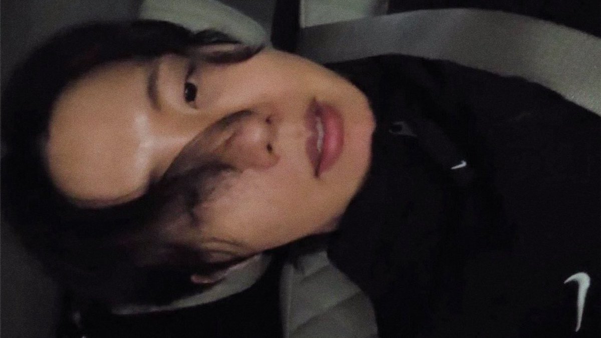 َ (@whresjk) on Twitter photo 