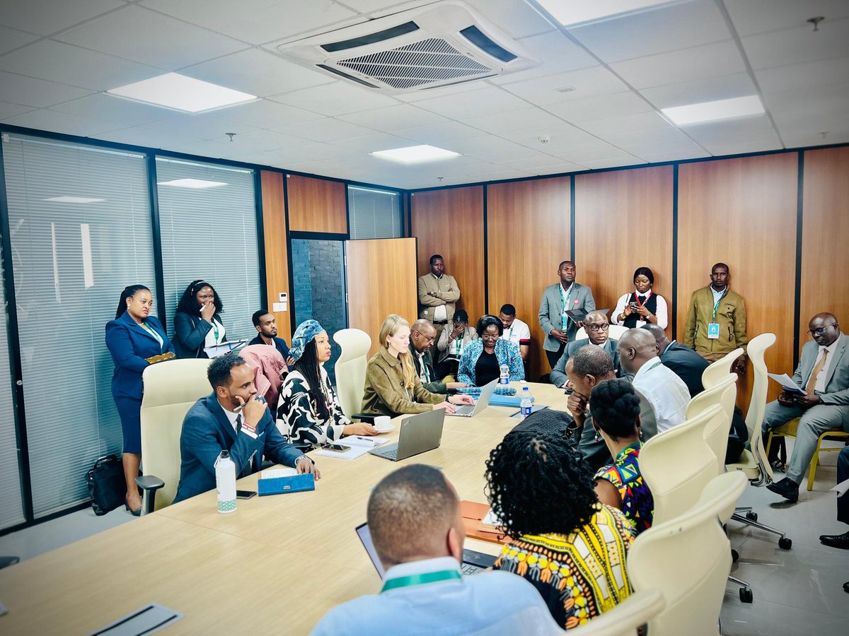 East Africa Job Center attending the Africa Finance Ministers Forum on Climate Finance at Addis Ababa, Ethioipa

The Chairperson of EAJC Mohamed Farah, had the privilege of taking part in a roundtable negotiation session focused on debt, fiscal discipline, and the critical role